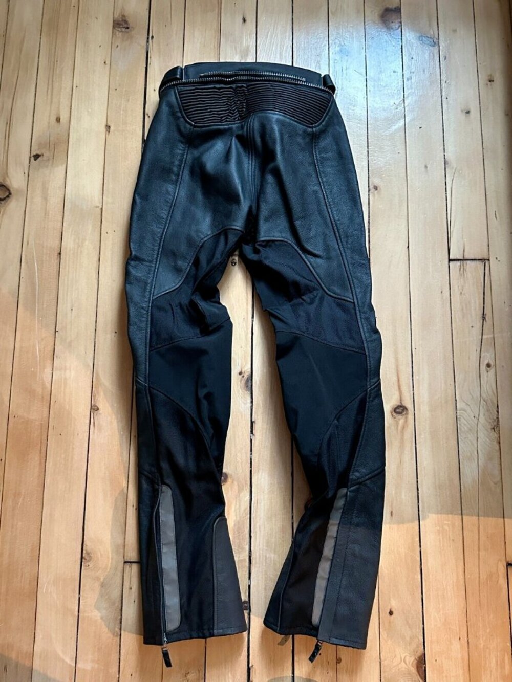 REV'IT! Women's Gear 2/Ignition Leather Motorcycle Pants Size EU34 - Picture 2 of 9